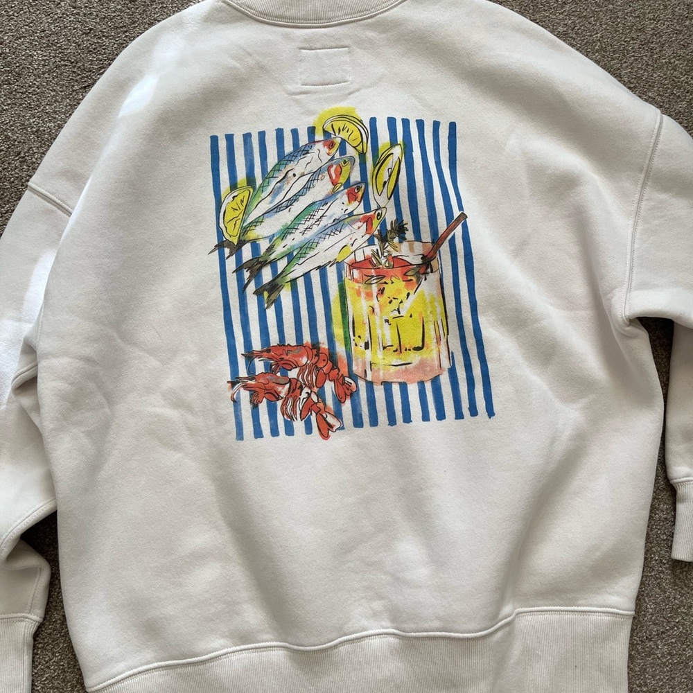 Abercrombie & Fitch Sunday Oversized Crewneck Graphic Sweatshirt Cocktail Fish